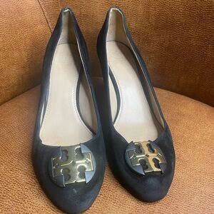 Tory Burch Black Suede Wedge Flats / Pumps - Size 9
